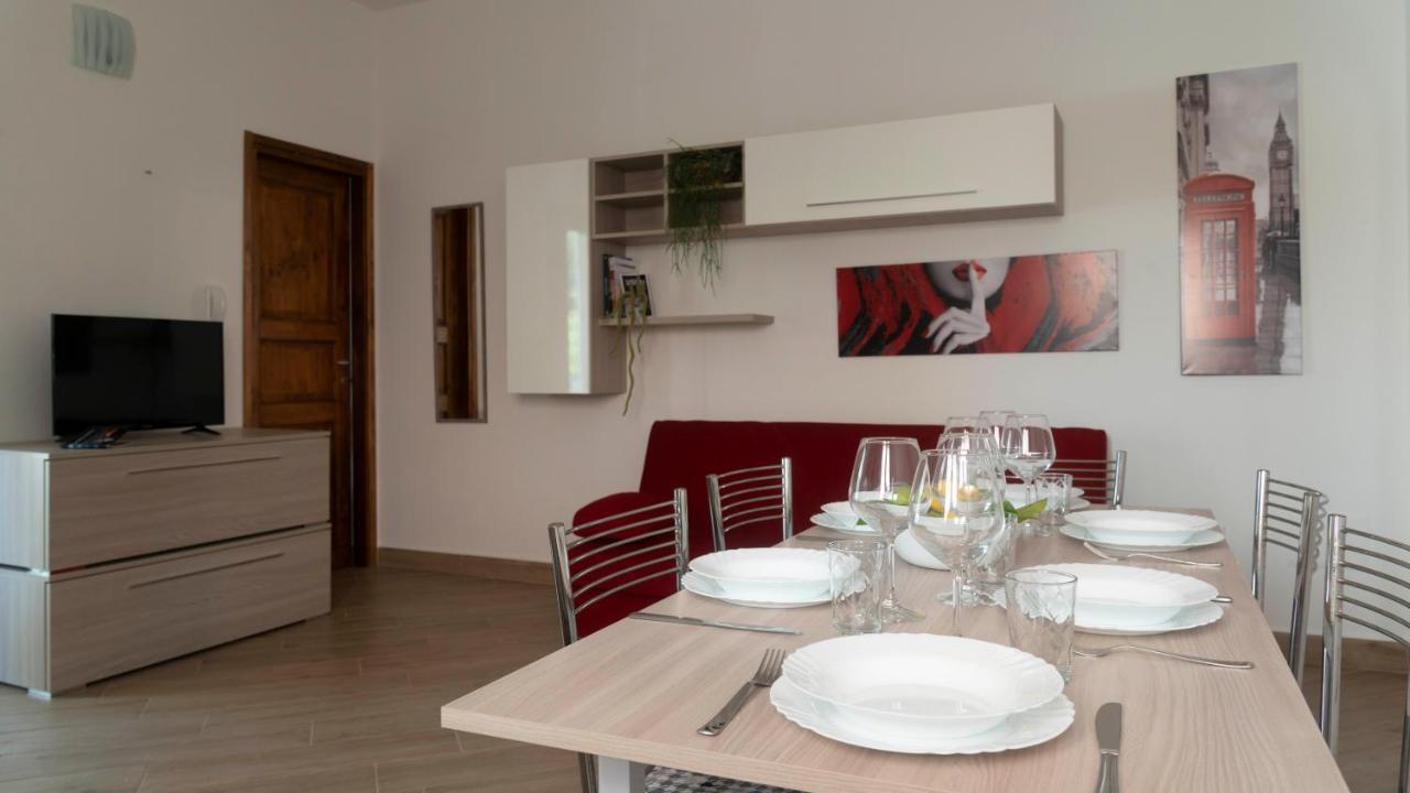 Casa Dei Lecci - Cala Gonone Apartamento Exterior foto
