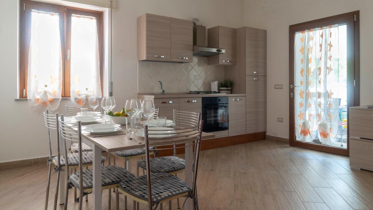 Casa Dei Lecci - Cala Gonone Apartamento Exterior foto