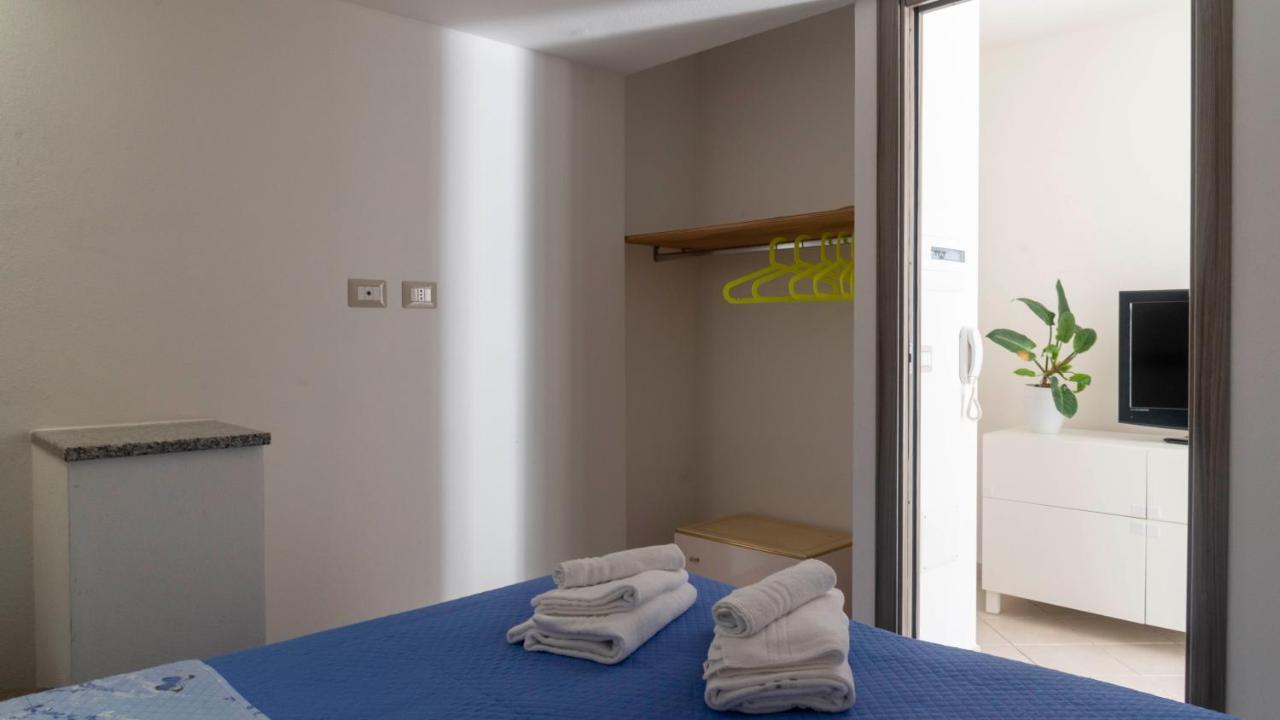 Casa Dei Lecci - Cala Gonone Apartamento Exterior foto