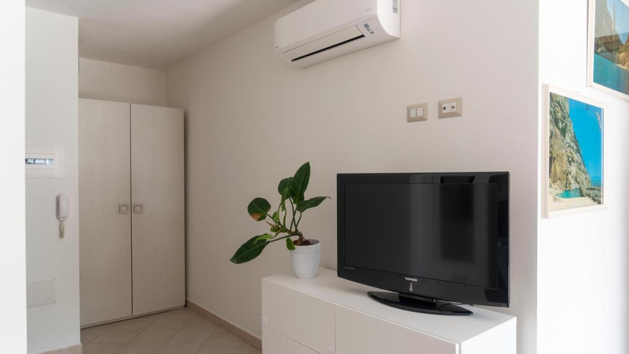 Casa Dei Lecci - Cala Gonone Apartamento Exterior foto